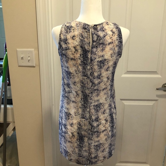 PHILOSOPHY Sleeveless pink crocodile print Top NWT - Picture 2 of 8